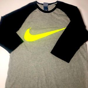 Men Nike Large shirt